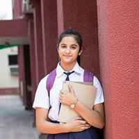 Uniforme escolar normal